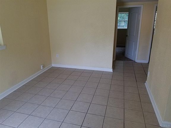 5th image of 112 New Mexico Dr