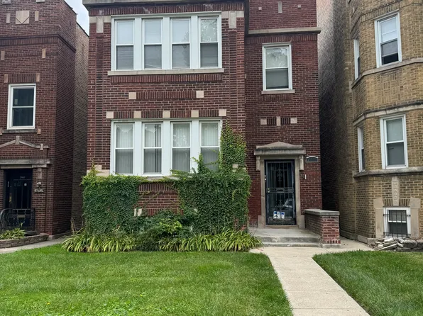 7819 S Euclid Ave APT 2, Chicago, IL 60649