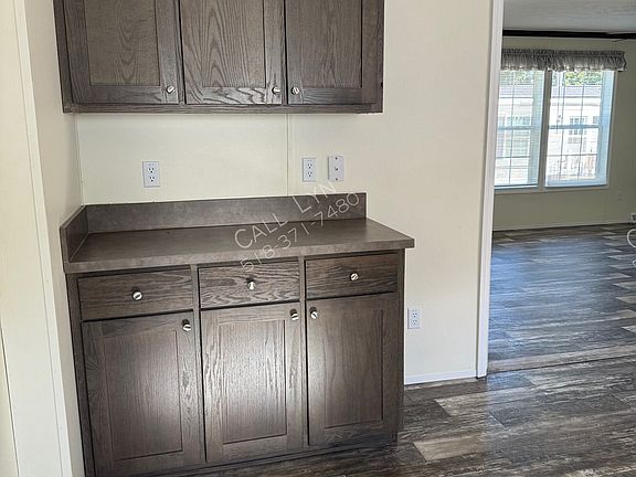 3rd image of 99 Terry Ln