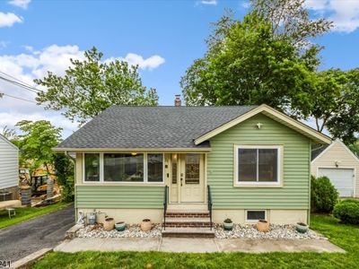 24 Southwynde Dr, Denville, NJ, 07834