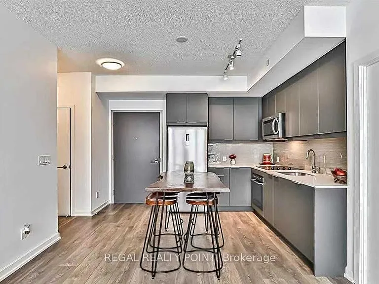32 Forest Manor Rd #410 — Photo 5