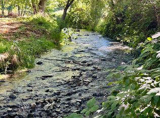 2864 Griffin Creek Rd, Medford, OR 97501