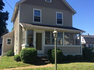 37 Melrose St, Glastonbury, CT 06033