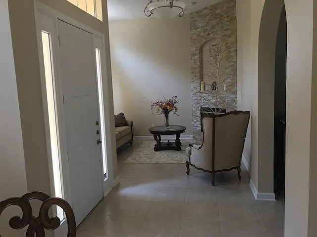 848 Ashbrooke Ct — Photo 2