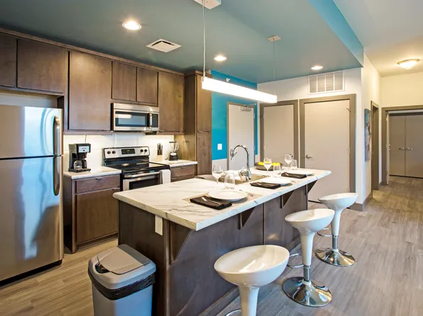 East Cherry Flats, 1243 E Cherry St #106, Springfield, MO 65802