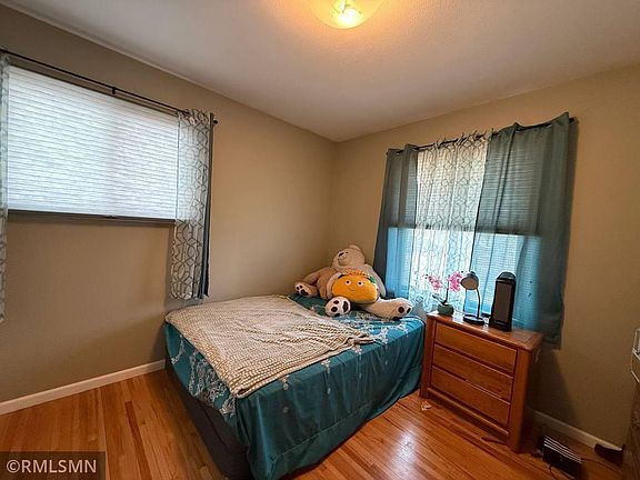 5th image of 120 Oakwood Rd