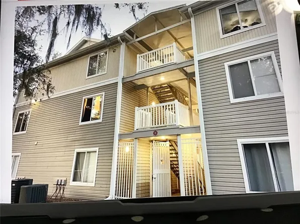 4000 SW 23rd St APT 4-208, Gainesville, FL 32608