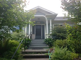 7043 26th Ave NW, Seattle, WA 98117