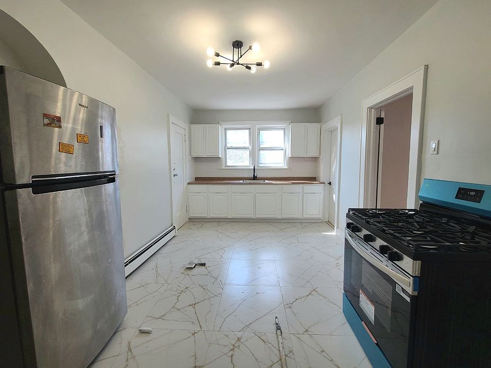 1st image of 539 Scotland Rd #101