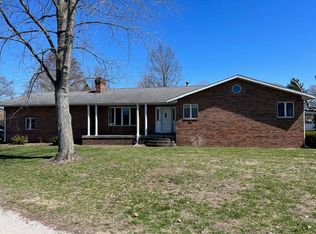 310 W Lamotte St, Palestine, IL 62451