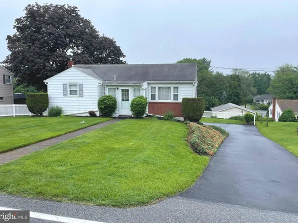 6421 Lyters Ln, Harrisburg, PA 17111