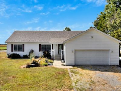 17485 Coles Creek Rd, Carlyle, IL, 62231