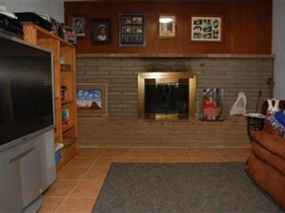 4th image of 4104 Clinton Blvd SW