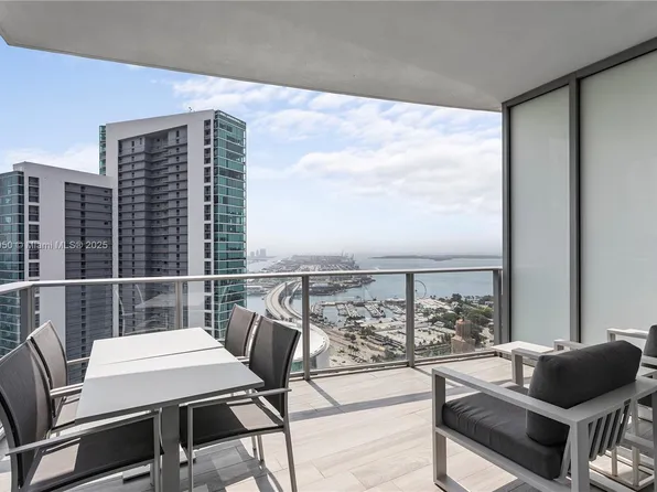 851 NE 1st Ave Unit 3907, Miami, FL 33132