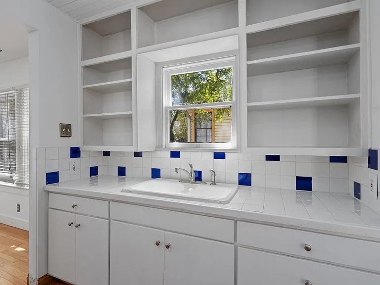 1500 Newning Ave — Photo 11