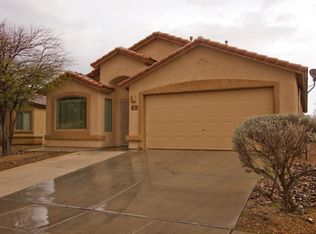 7151 S Providence Dr, Tucson, AZ 85757