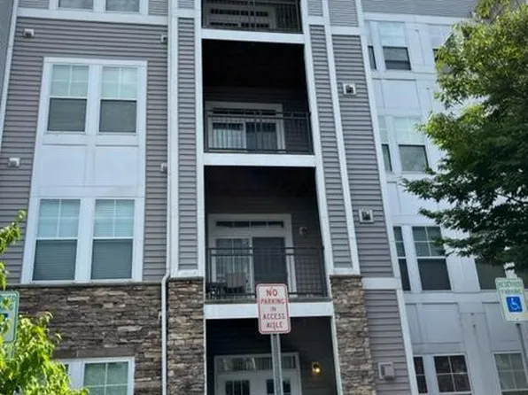 1321 Karen Blvd APT 103, Capitol Heights, MD 20743