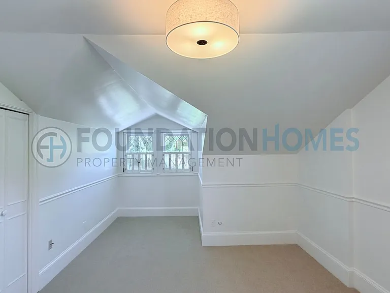 115 Lagunitas Rd — Photo 26
