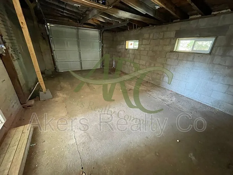 3 bed, 1.0 bath, 1106 sqft, $1,395 — Photo 4