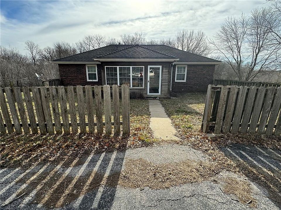1st image of 31895 W 327th St