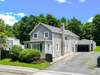 79 High Street, Hoosick Falls, NY, 12090