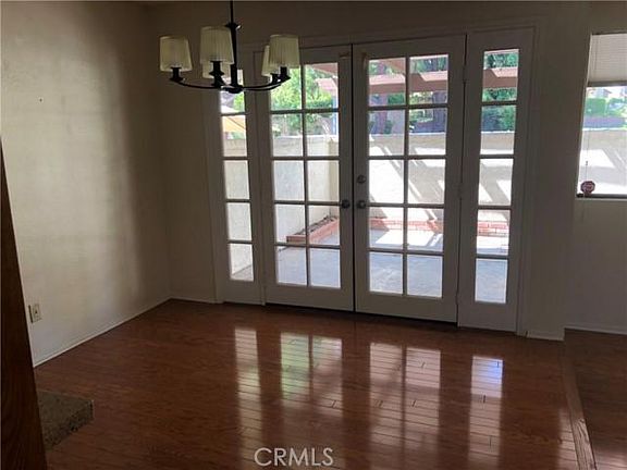 5th image of 821 Manchester Ct