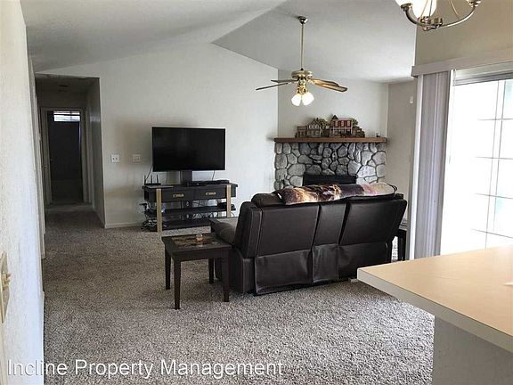 2nd image of 403 Sunwood Dr