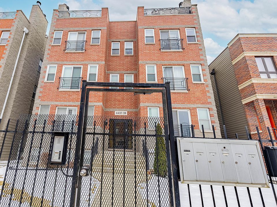1st image of 4439 S Calumet Ave APT 1S