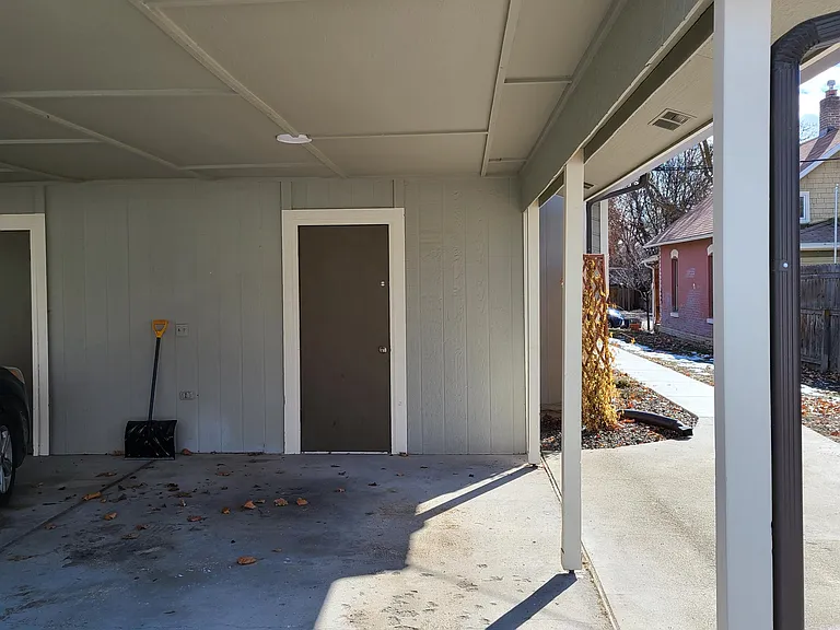806 W Brumback St — Photo 18