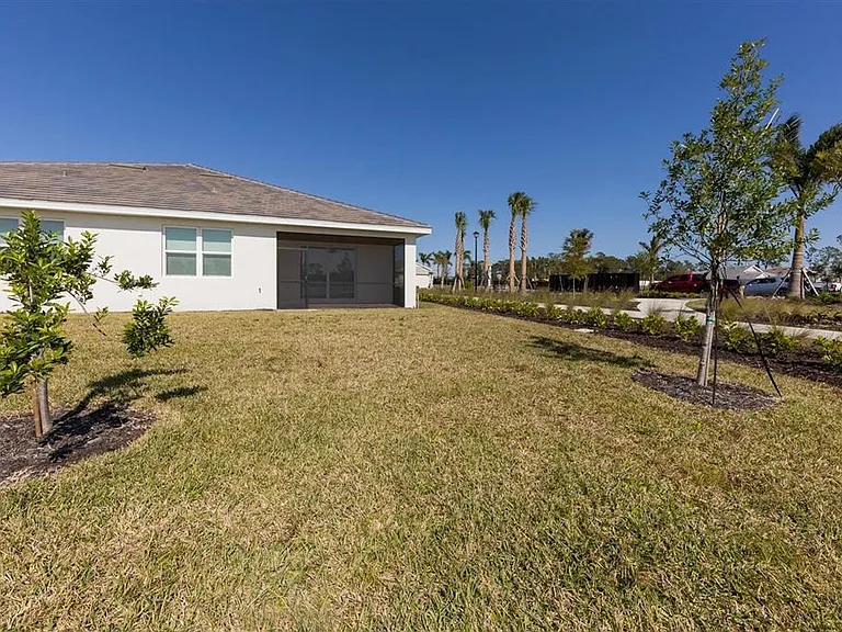 111 Ibiza Loop — Photo 31