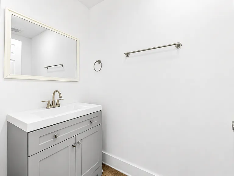 31490 Avenue F — Photo 12