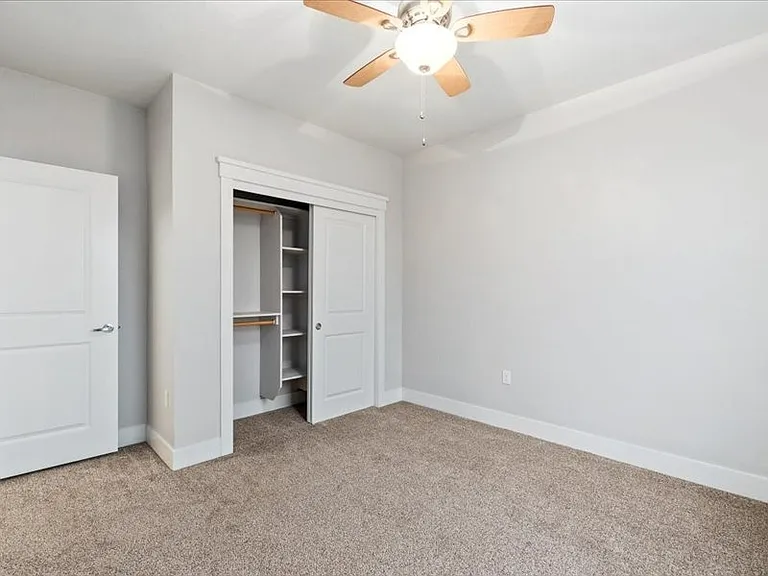 2x1 Bedroom