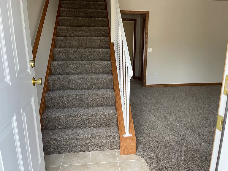 2906 Lena Ct — Photo 2