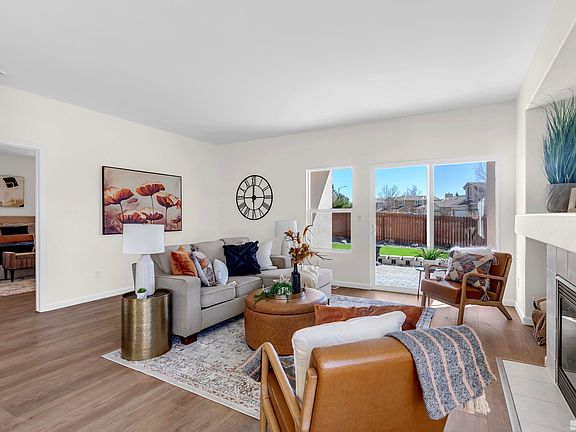 4th image of 2309 Abacus Ct