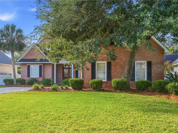 171 W Commons Dr, Saint Simons Island, GA 31522