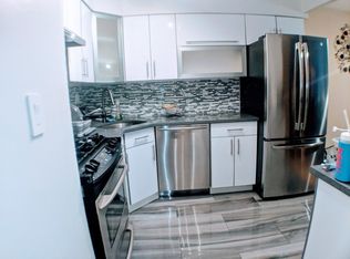 2133 Menahan St #3, Ridgewood, NY 11385