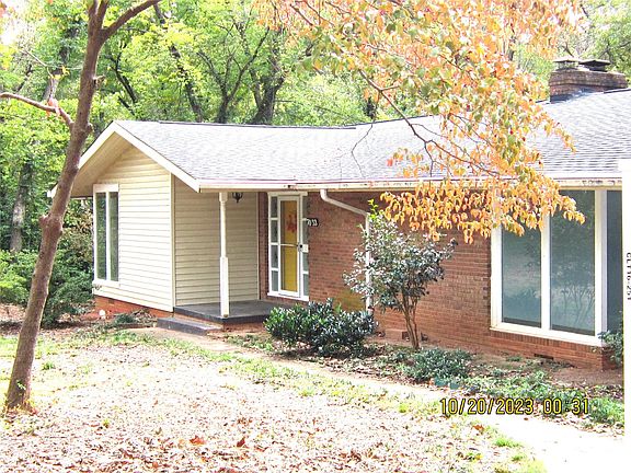 5th image of 7033 Lakeside Dr E