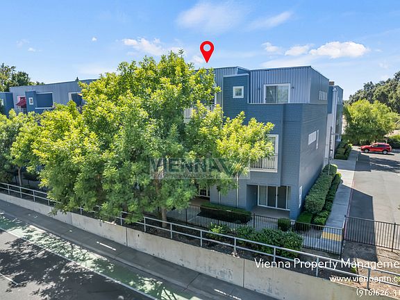 403 Harriet Lane-2_10212025