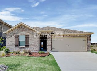 917 Brock Dr, Aubrey, TX 76227