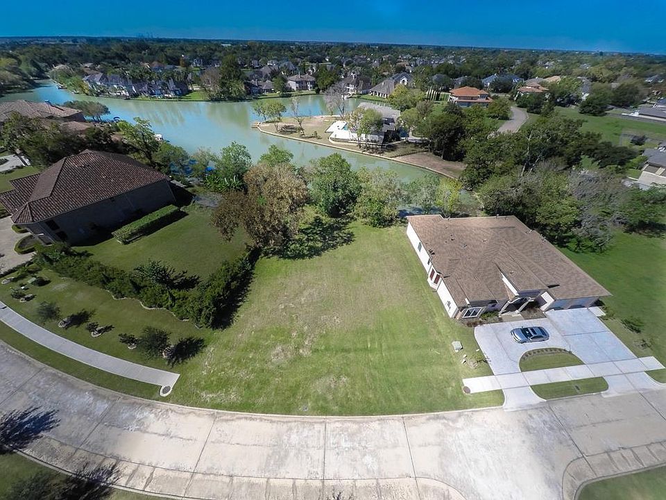 1st image of 131 Palm Blvd
