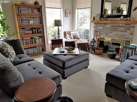 4th image of 3103 SE 161st Ave