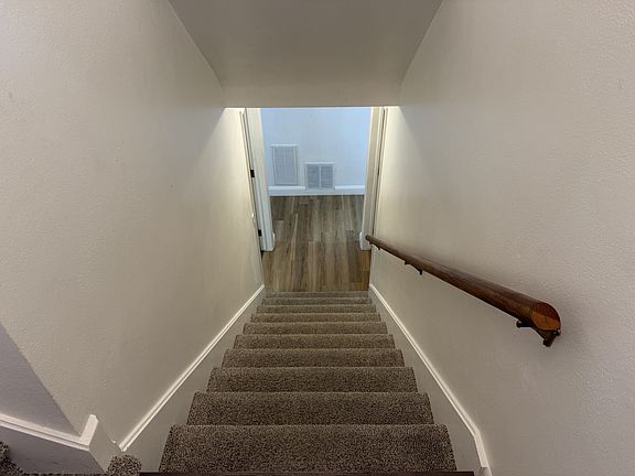 3rd image of 1019 Poly Dr #2