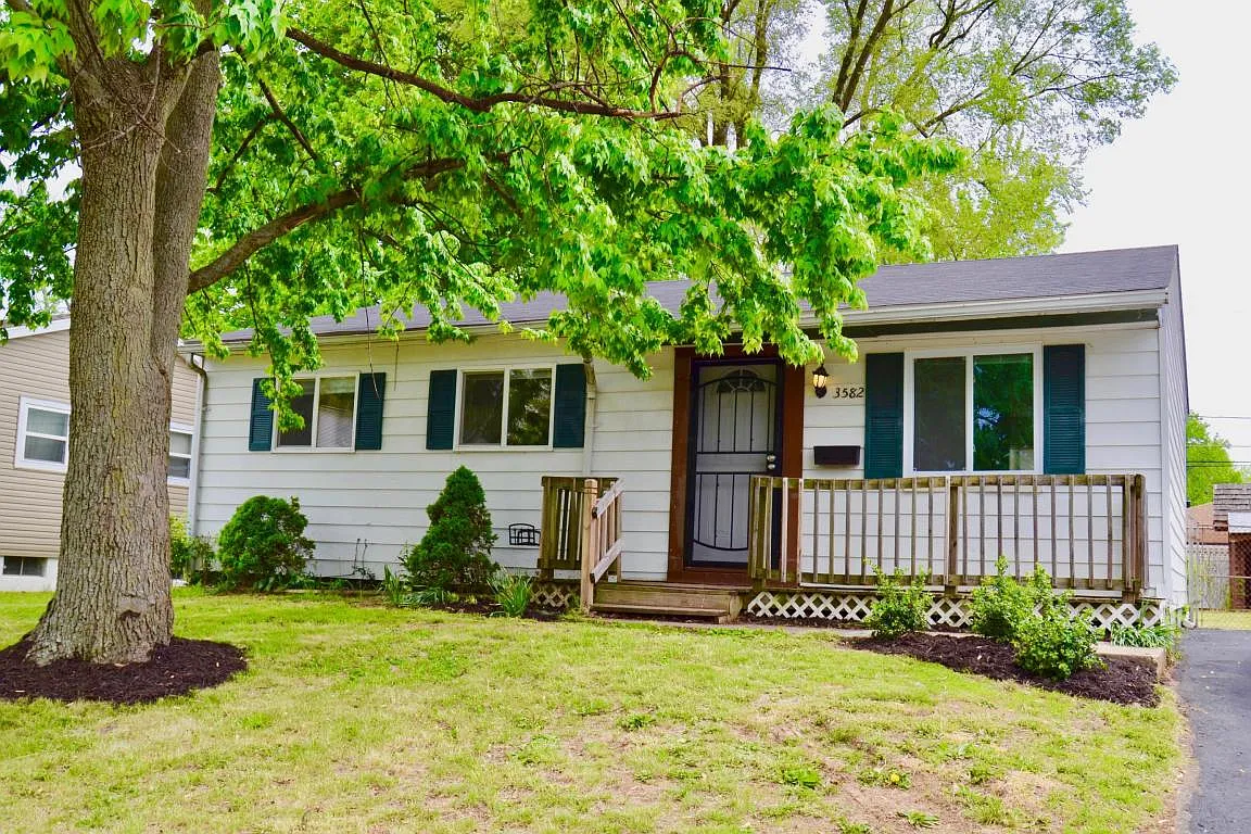 3582 Torwood Rd photo 1