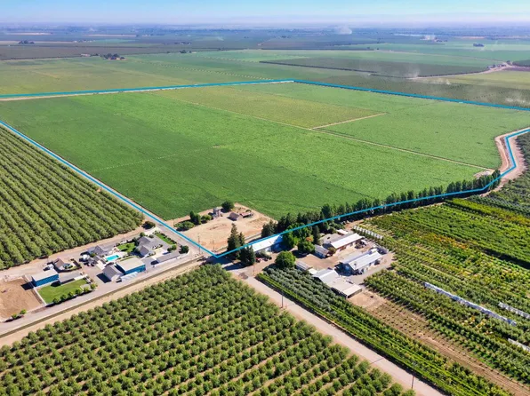 4942 McCracken Rd, Patterson, CA 95363