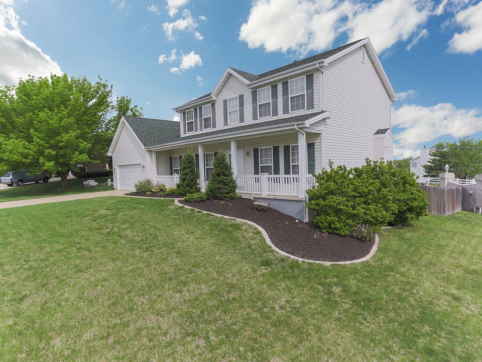 Impressive corner lot