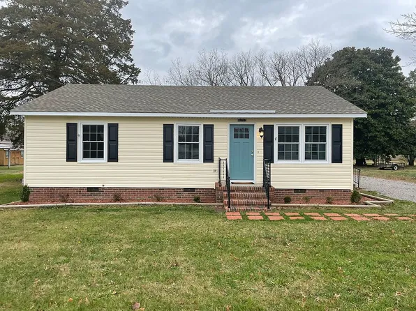 8253 Gale Ave, Ivor, VA 23866