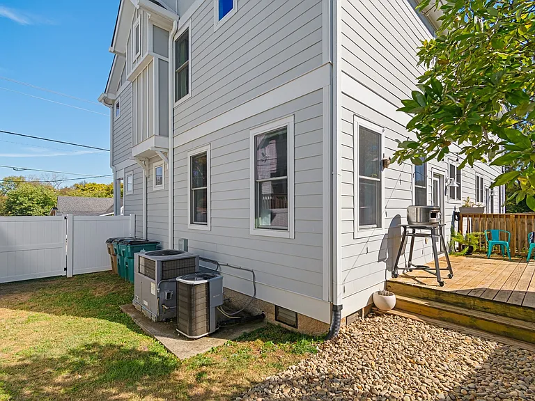 602 Douglas Ave — Photo 21
