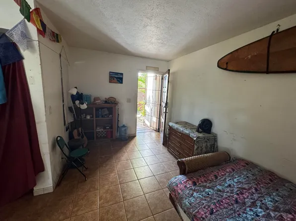 2065 Kanoe St APT A, Kihei, HI 96753