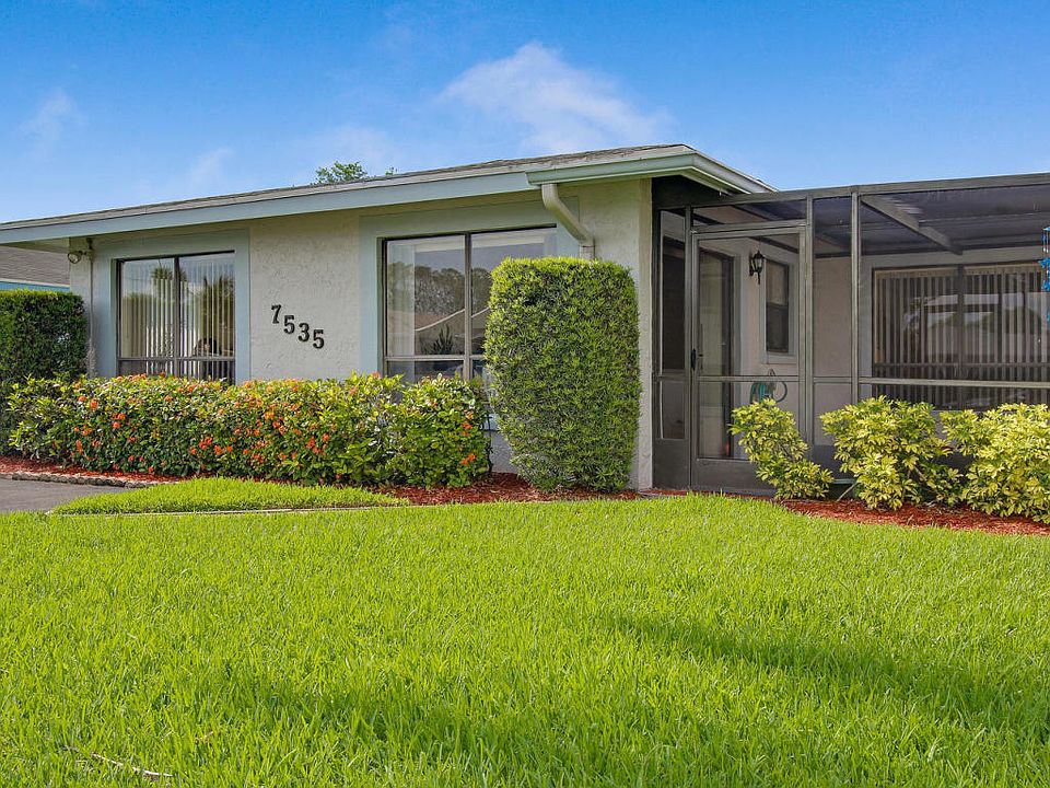 Front north exposure