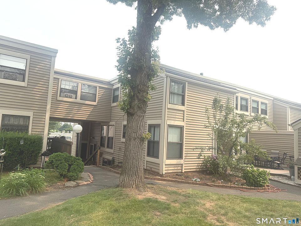 1st image of 6 Stevens Place #6